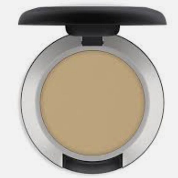 Mac Cosmetics Powder Kiss Soft Matte Eyeshadow - Picture 7 of 7